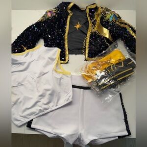K PoP Demon Hunter RUMI Sequin costume - Black, Gold, and White